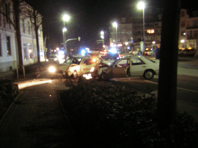 25.02.2006 - Schwerer Unfall auf Theaterwall