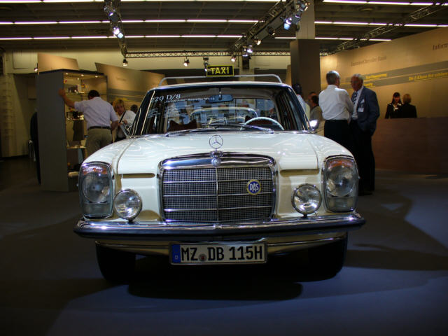 Mercdes W 115 