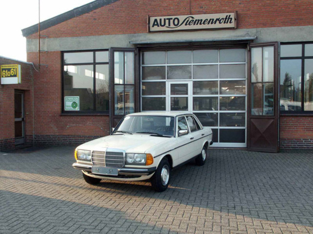 Mercedes W 123